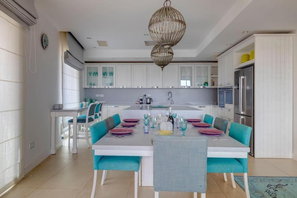 Prime Location Seaview Lux Sliema