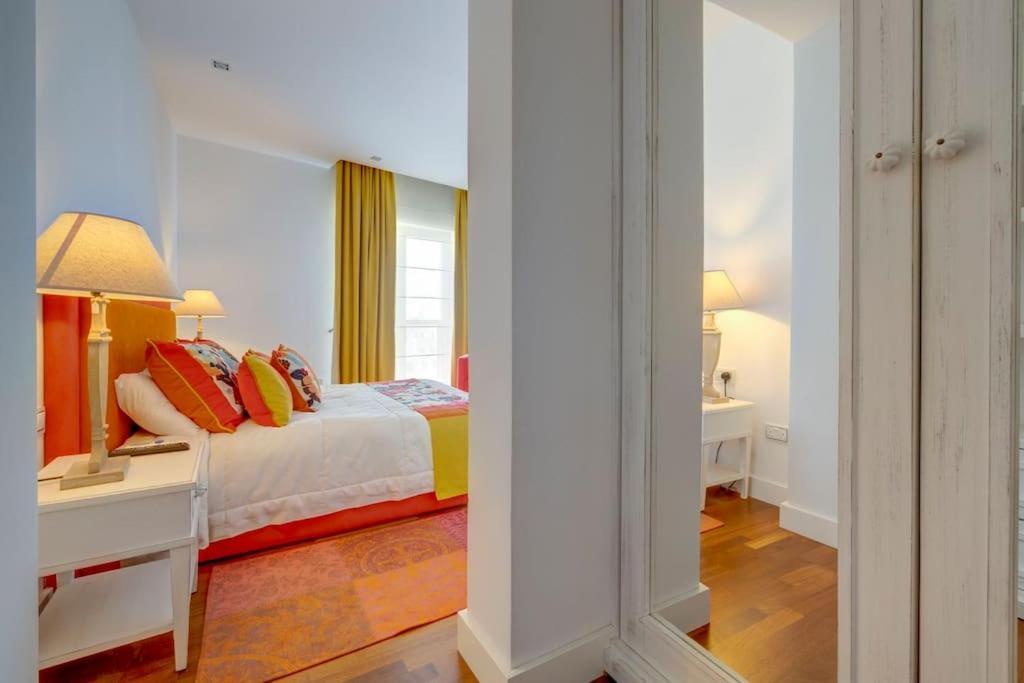 Prime Location Seaview Lux Sliema